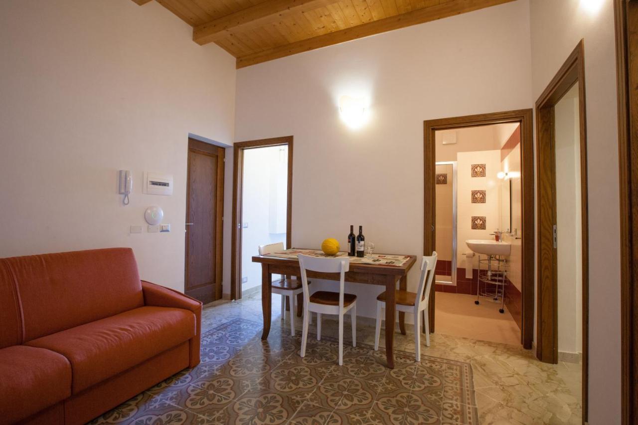 Апартаменты Sicilia Ovest - Balcone Bellavista Кастелламмаре-дель-Голфо Экстерьер фото